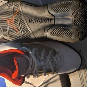 Retro fire red silver tongue 2019